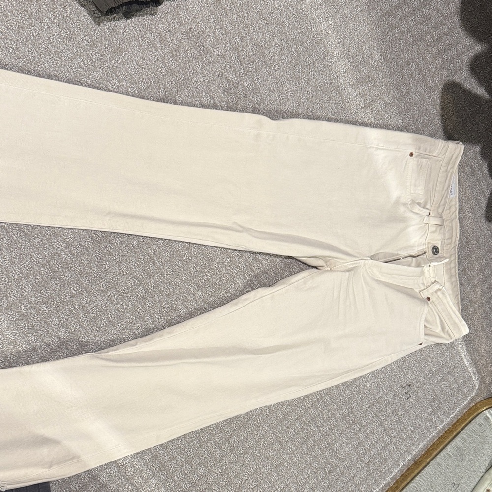 Zara Women's Straight Leg Cream Jeans